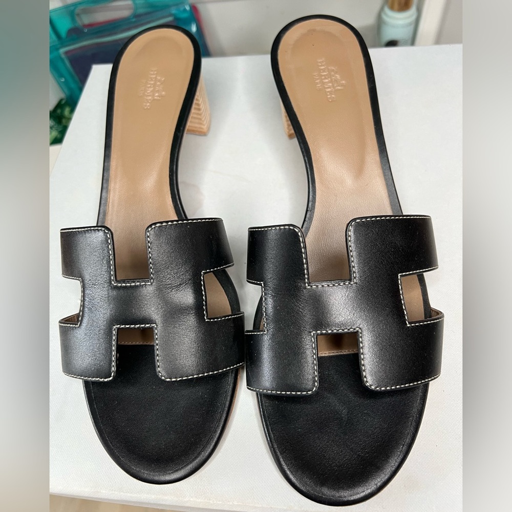 Hermes Oasis Sandal, Size 41